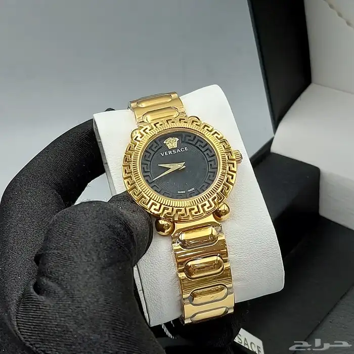 ساعات نسائية فيرزاتشي Versace 3