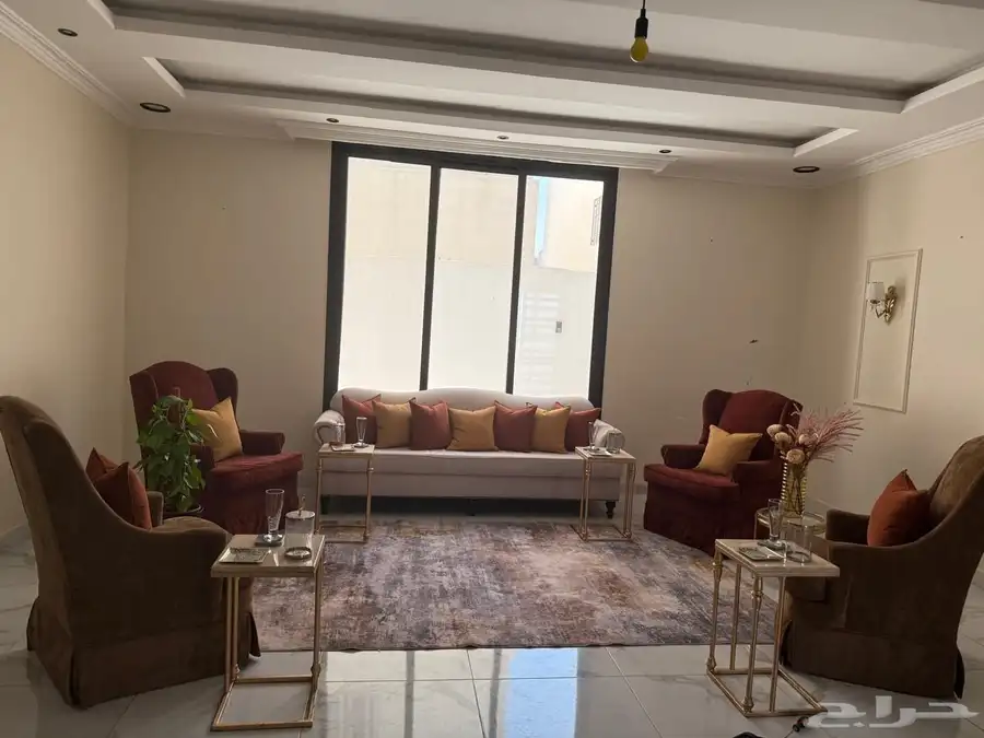 اثاث 1