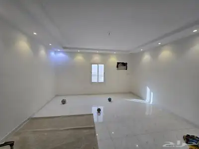 شقه للبيع بمخطط الريان 5