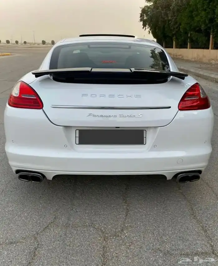 بورش باناميرا تيربو 3