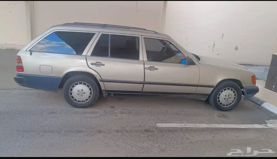 Mercedes 88 للبيع بحالة الوكالة 1
