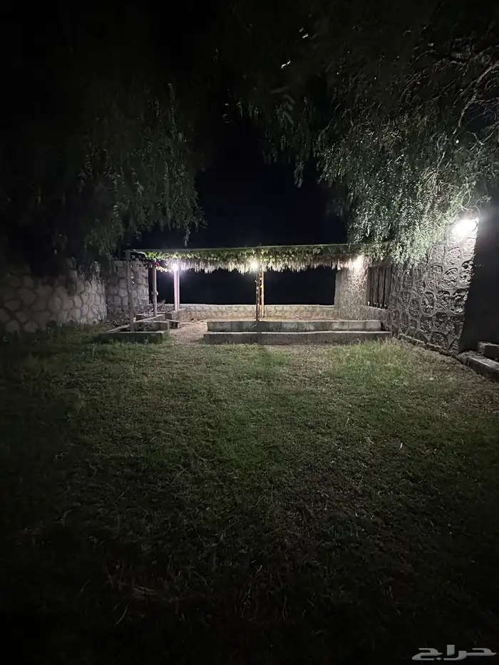 استراحة المزرعه للإيجار اليومي الشفا - وادي غزال 0