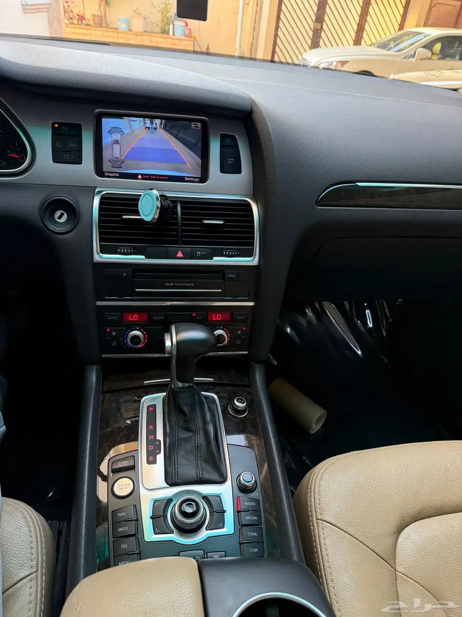 اودي Q7 2014 13
