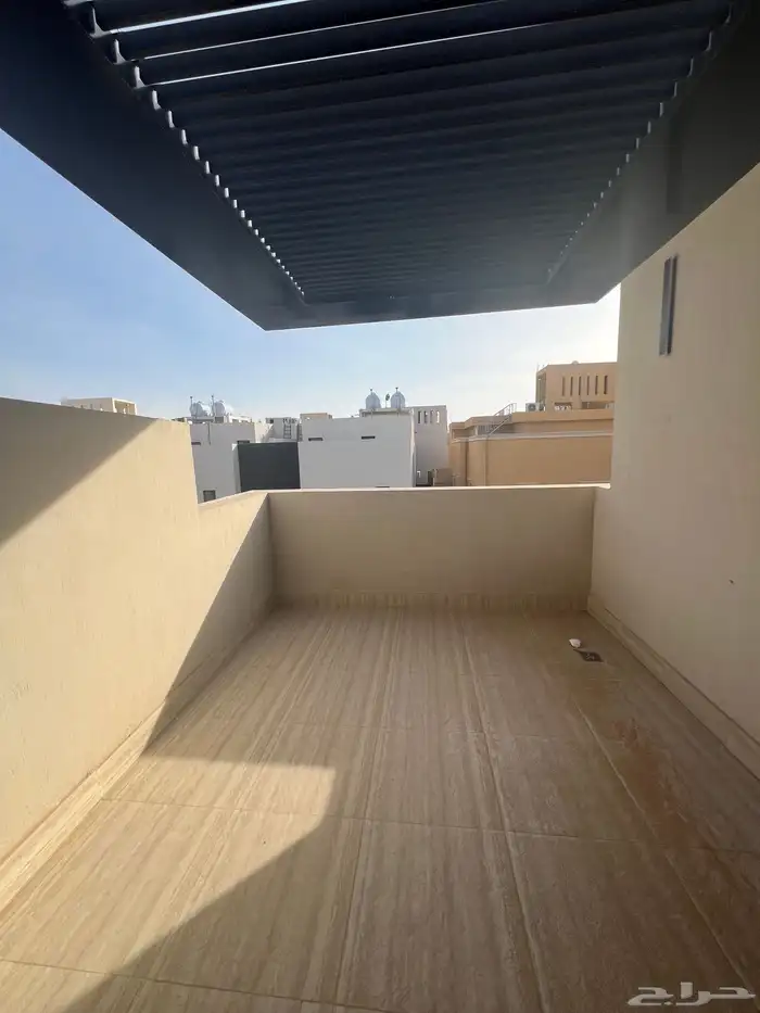 للايجار شقة بحي الرمال 65 الف 11