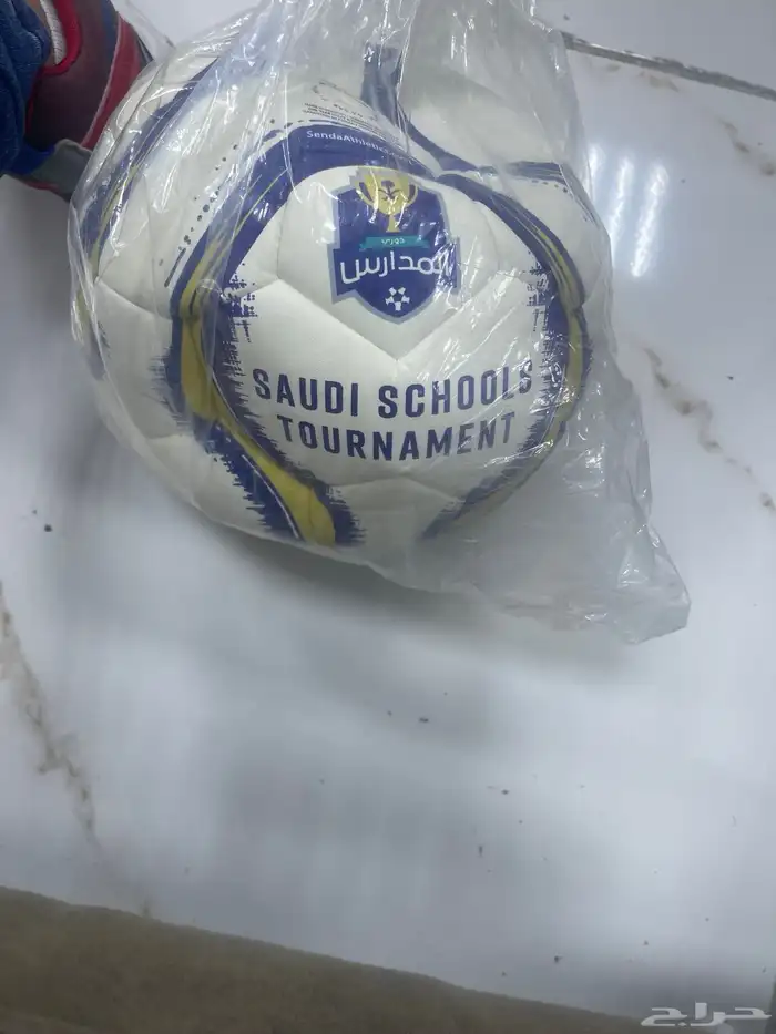 متفرقات رياضيه كور كسارات شالات اقراص تدريب كره القدم وغيره 5