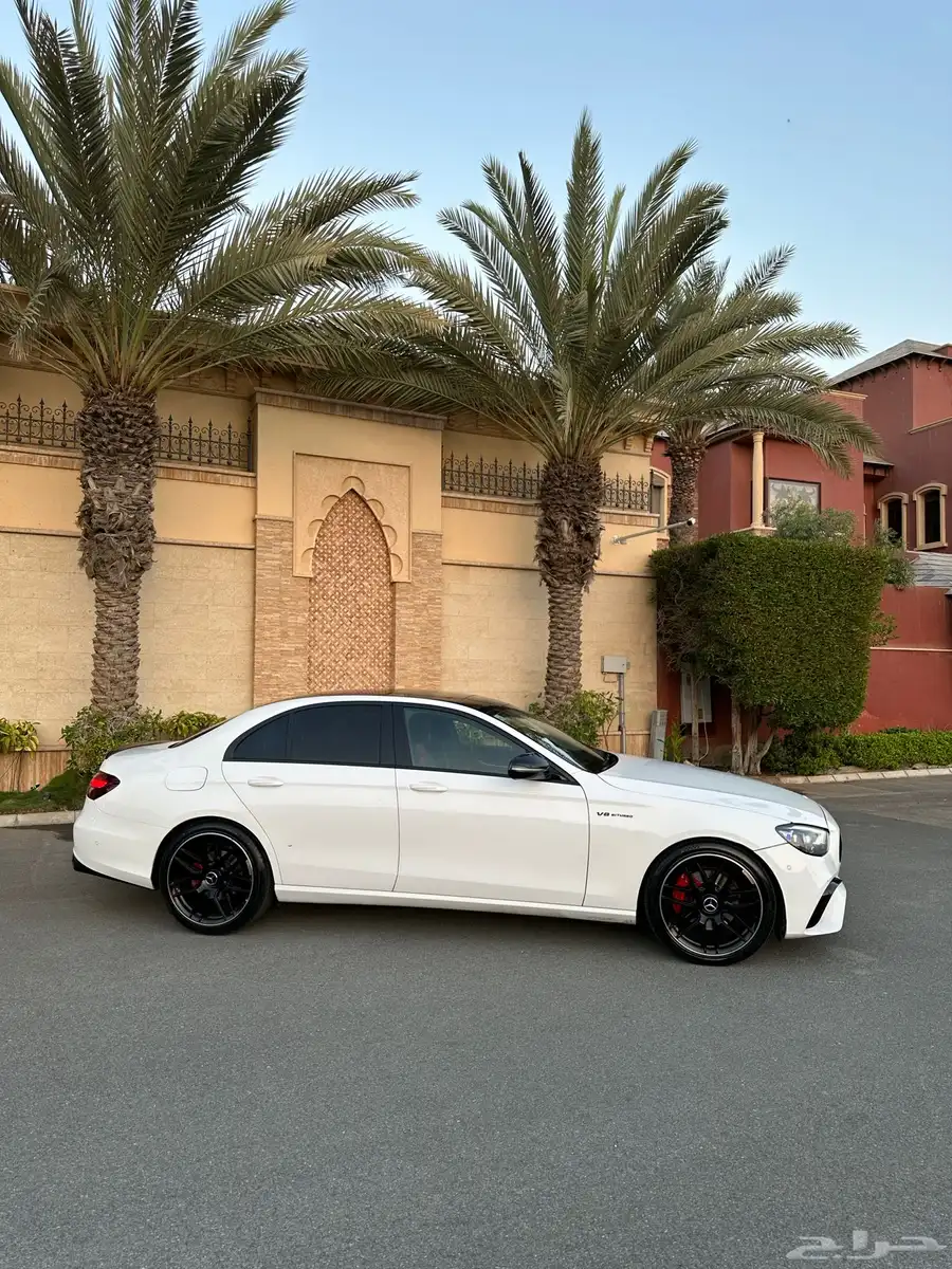 Mercedes 2020 E 200 7