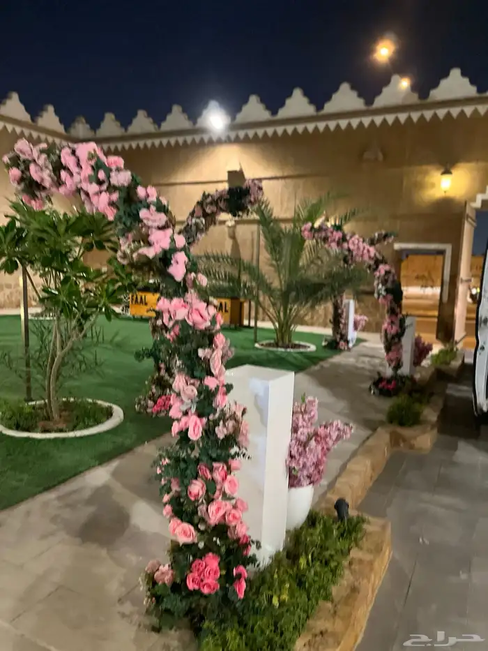 تخرج حفلات كوش طاولات كرسي كنب ايجار في الرياض 71