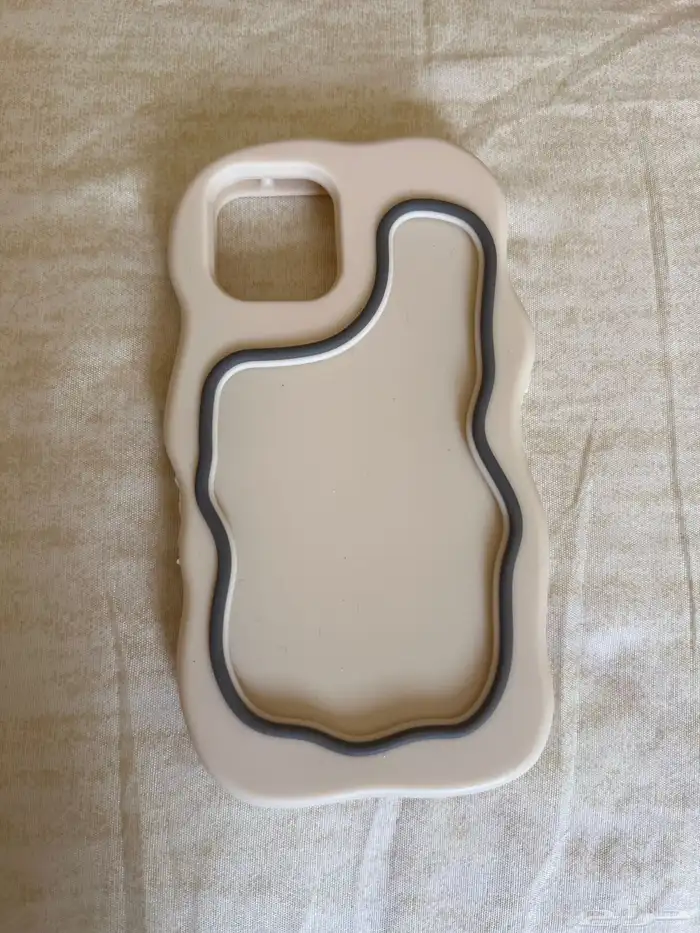 كفرات iPhone 11 Pro مستعملة 4