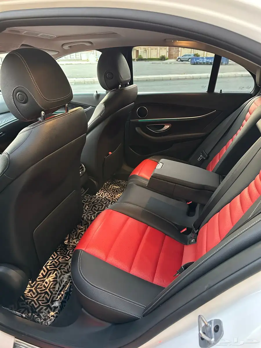 Mercedes 2020 E 200 14