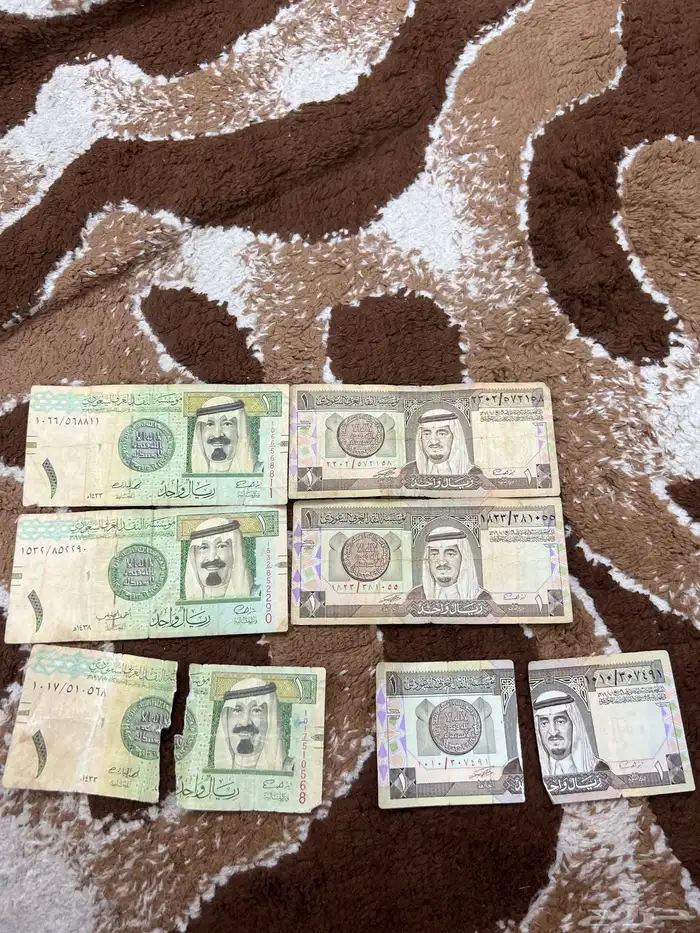 ريالات الملك فهد3واحد مقطوع ريالات الملك عبدالله3واحد مقطوع 0