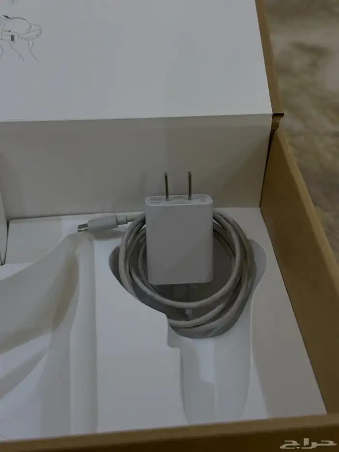 نظارة نظيفه في ار VR Meta Quest 2 (256GB) مع ملحقات 3