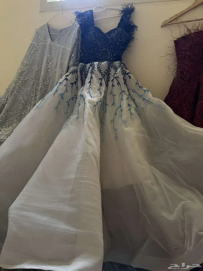 للبيع ب 200 2