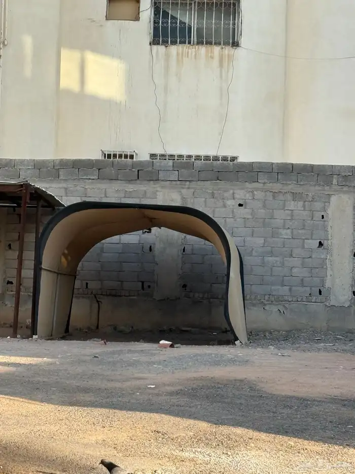 مظله للبيع عاجل بسبب النقل من البيت ولا يوجد موقف 0
