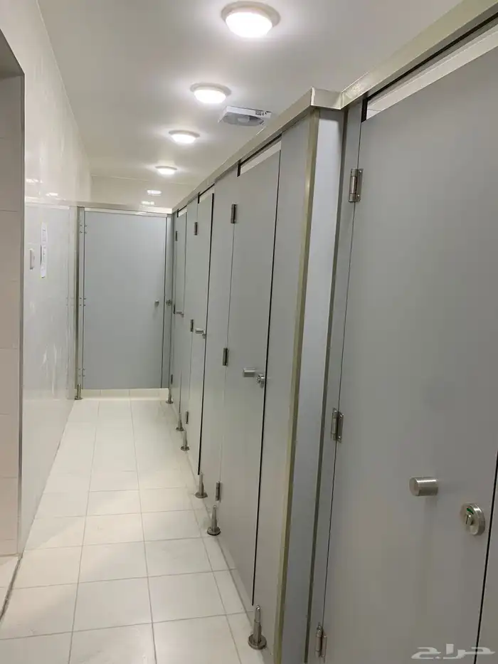 ارخص قواطع حمامات Hpl 6