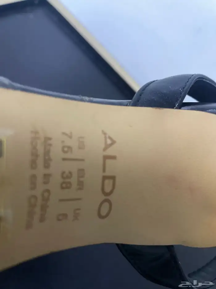 جزمة اطفال بوما الاصلية واغراض اخرى 4