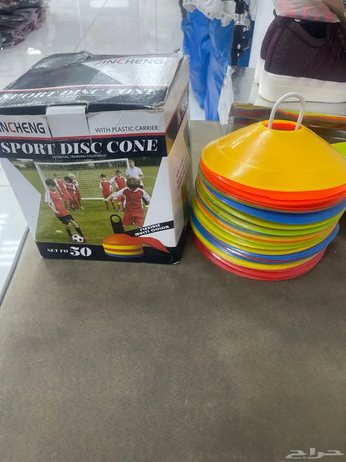 متفرقات رياضيه كور كسارات شالات اقراص تدريب كره القدم وغيره 12