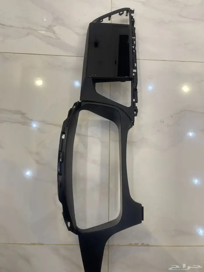 شاشه استخدام اسبوع السعر 150 الي له رغبه فيها يتواصل معي 0