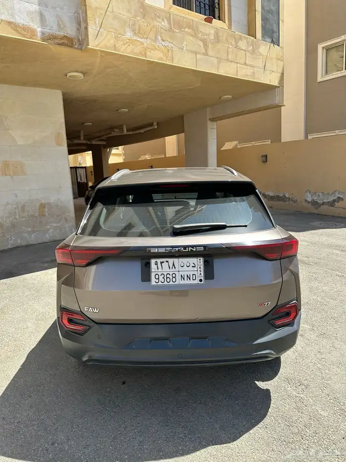 فاو بيستون T77 7