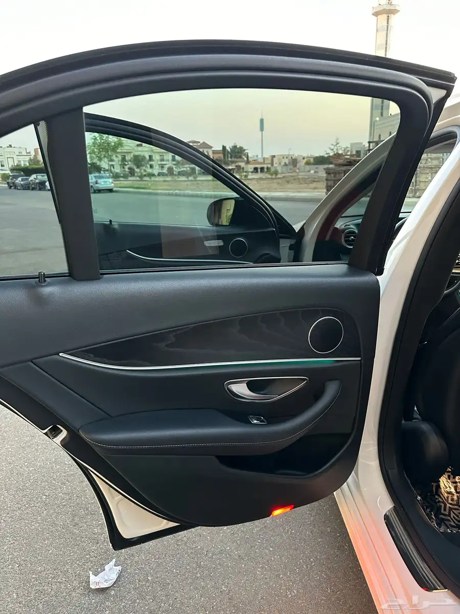 Mercedes 2020 E 200 15