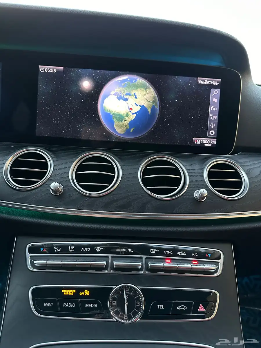 Mercedes 2020 E 200 19