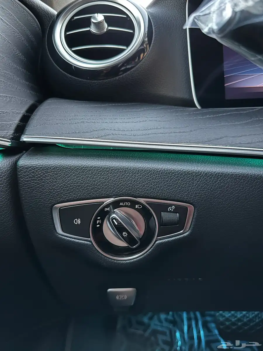 Mercedes 2020 E 200 18