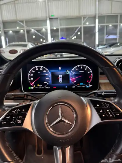 مرسيدس C 300 2022 12