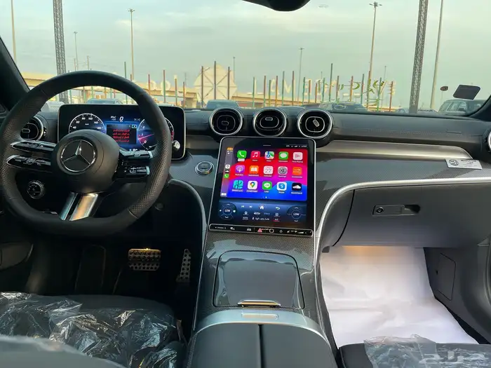مرسيدس C 300 AMG LINE موديل 2024 13