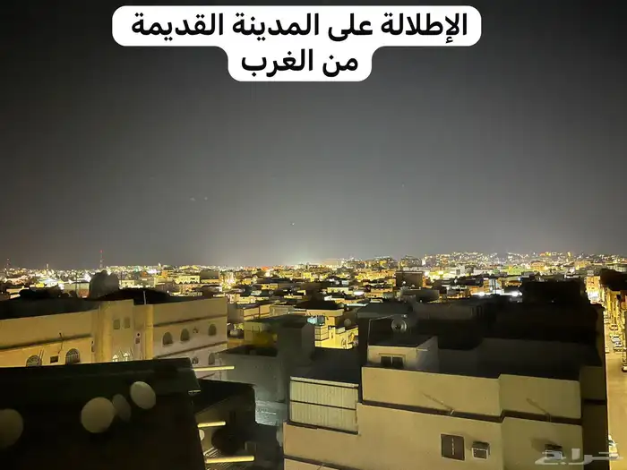 عمارة للبيع ثلاثة ادوار في حي الريان 5