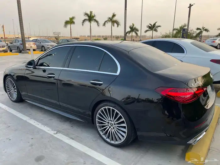 مرسيدس C 300 AMG LINE موديل 2024 4
