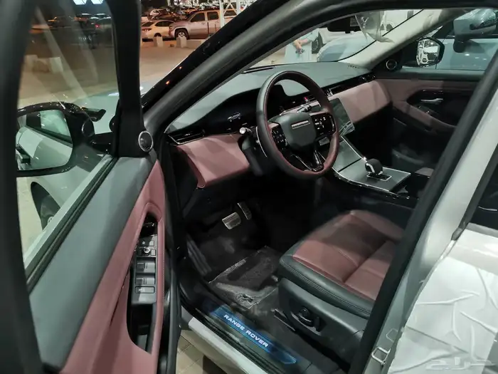 رنج روفر ايفوك DYnamic se2024 4