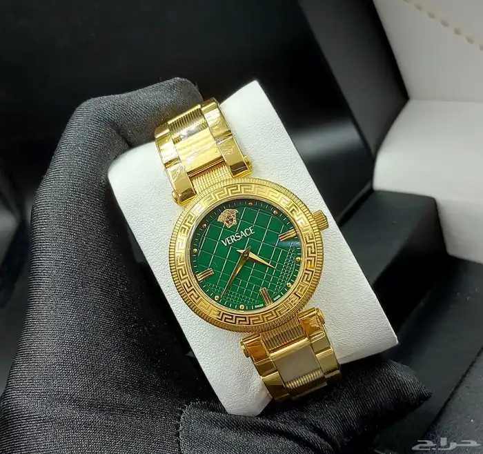 ساعات نسائية فيرزاتشي Versace 9
