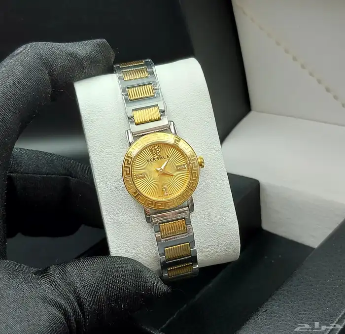 ساعات نسائية فيرزاتشي Versace 7