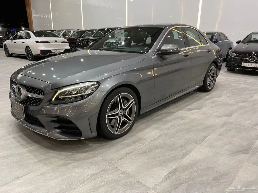 مرسيدس C300 فل كأمل 2019 1