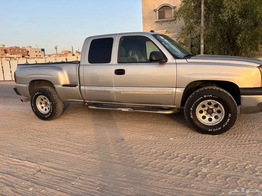شفروليه سلفرادو 2004 غماره ونص 4x4 3