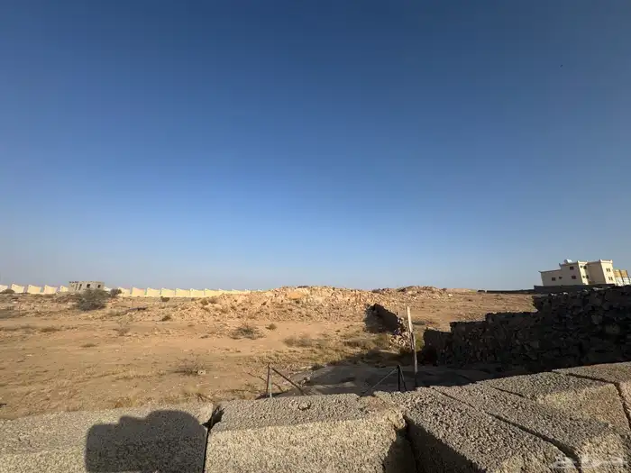 ارض خام في العرج 28.000م قريب من الجامعة 10