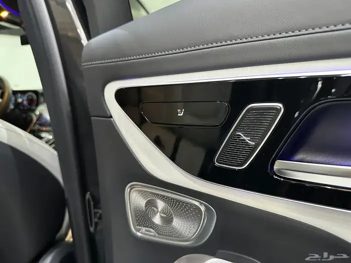 GLC 300 Coupe 2024 مرسيدس AMG 9