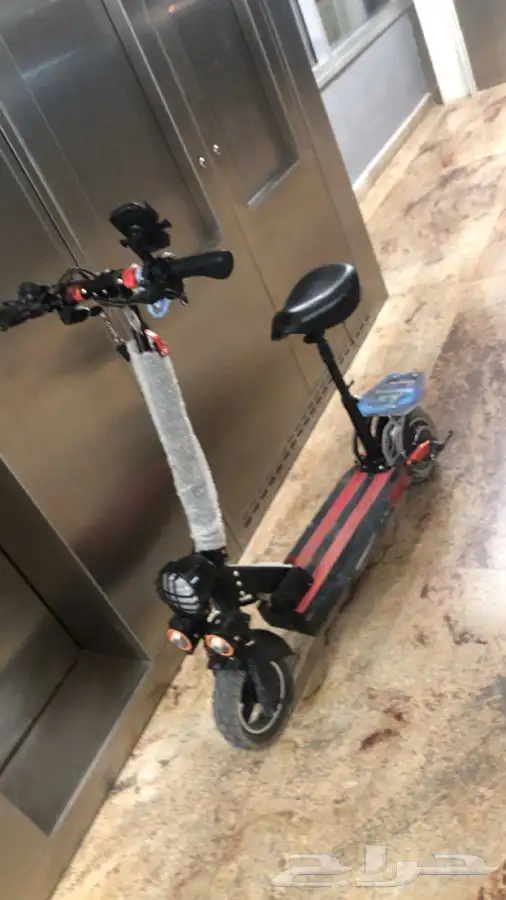 سكوتر الوحش لاند كامري 0