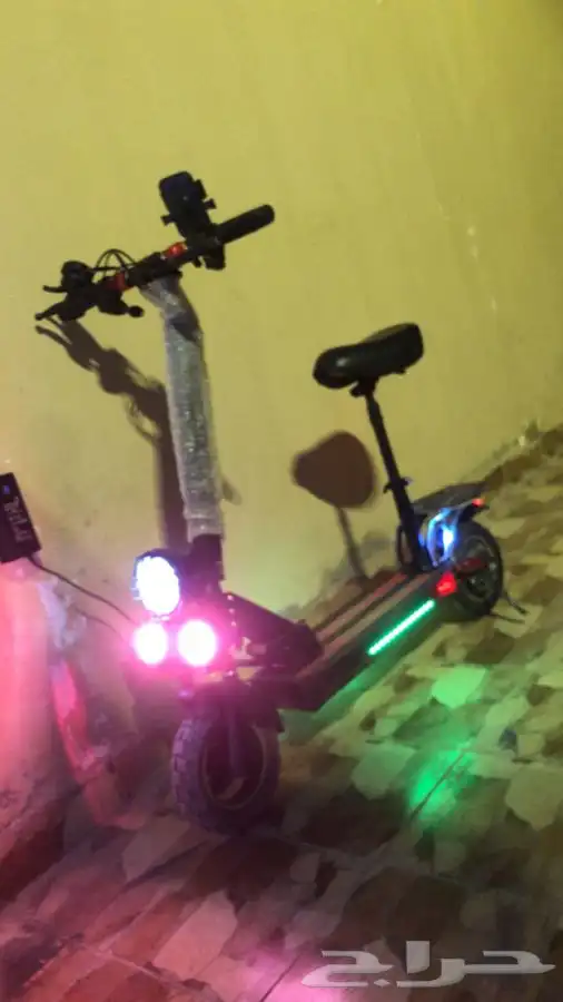 سكوتر الوحش لاند كامري 7