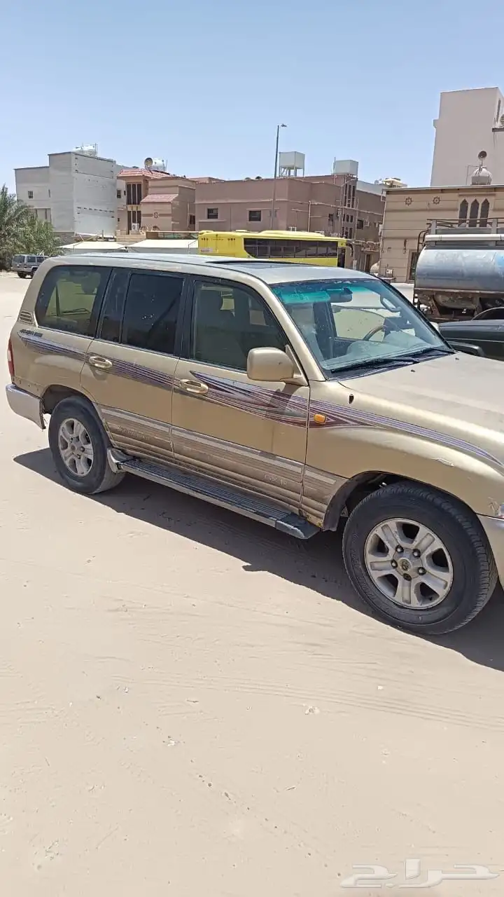 لاندكروزر 2003 نص فل فتحة ثلاجة مكيف خلفي القير تماتيك 3