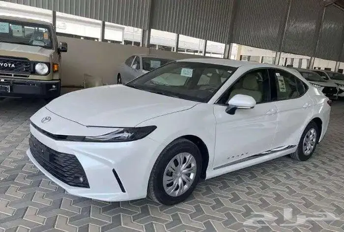 تويوتا كامري طيس بنزين كويتي 2025 8