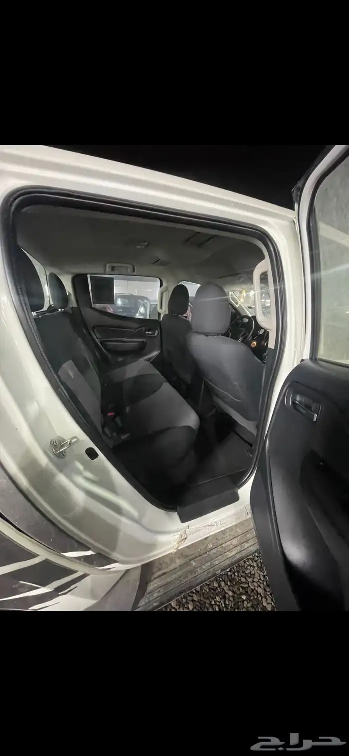 ميتسوبيشي ال 200 موديل 22 دبل ممشى 3100 3