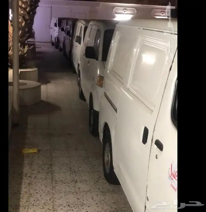باص بضائع للتأجير الشهري 1