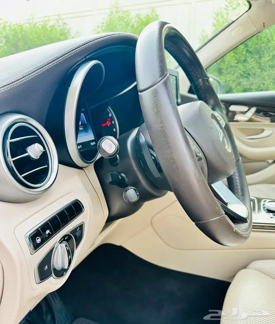للبيع Mercedes GLC 300 2016 معدل GLC 63S كامل 5