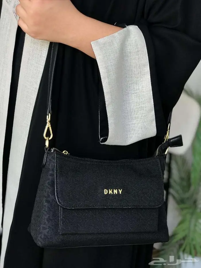 شنط ماركة دكني صممت للمرأة لا تقبل إلا بالكمال شنطات DKNY 8