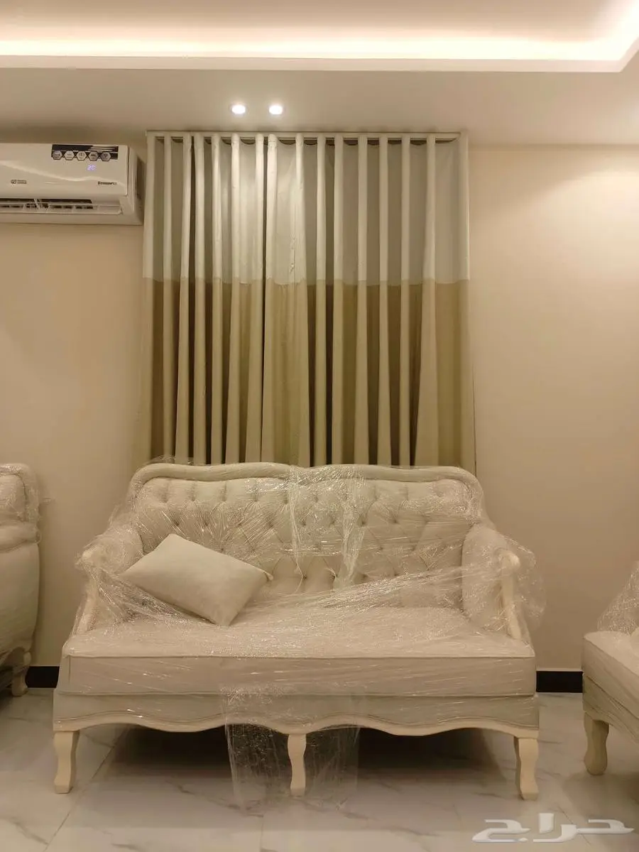 Sofa or window curtain 3