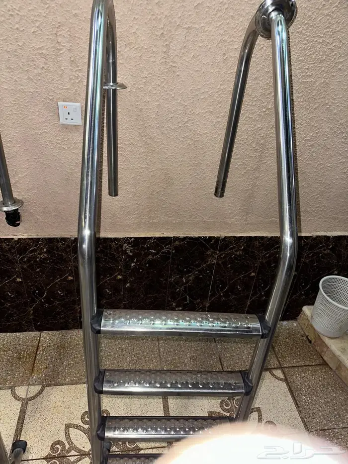 سلم مسبح 3 و 4 و 5 درجات استيل 1