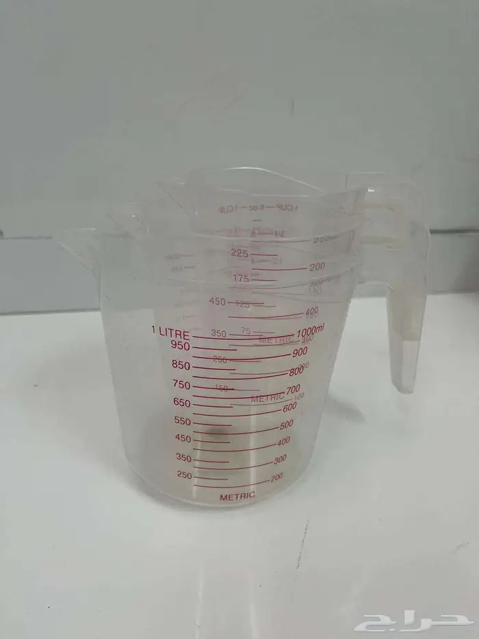 مطربانات بلاستيكية للبيع  5 ريال للحبة جميعها غير مستخدم 4