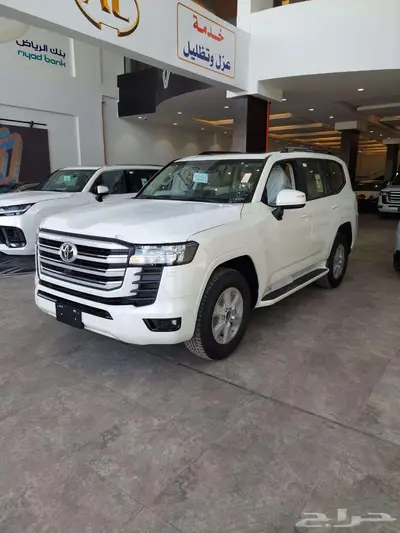 تويوتا لاندكروزر GXR L4 بنزين سعودي 2024 اصفار بطاقة جمركية 1