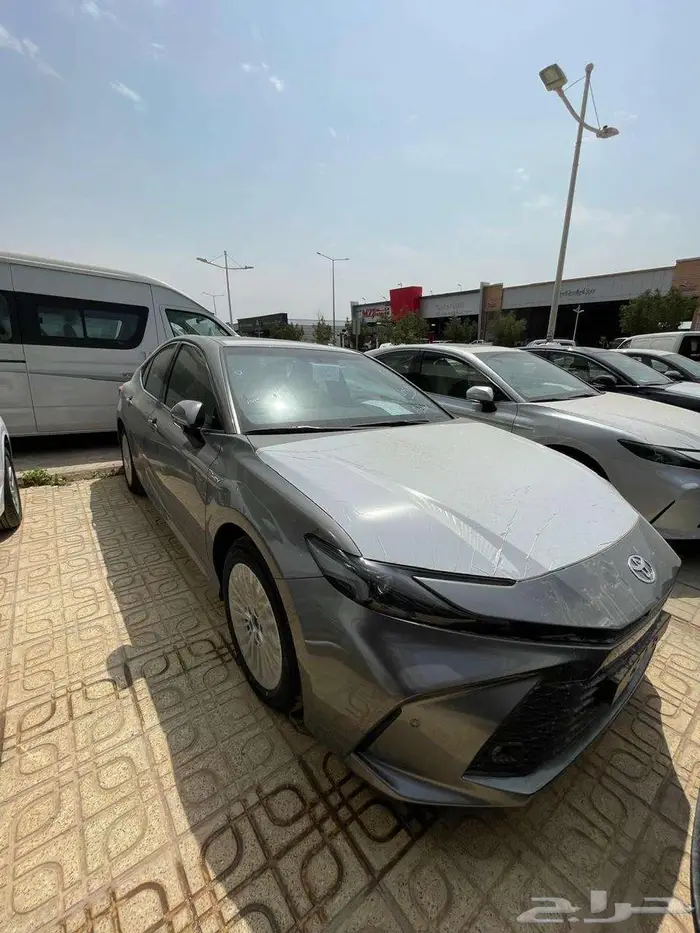 تويوتا كامري 2025 EPLUS كاش قسط ايجار منتهي بالتمليك 1