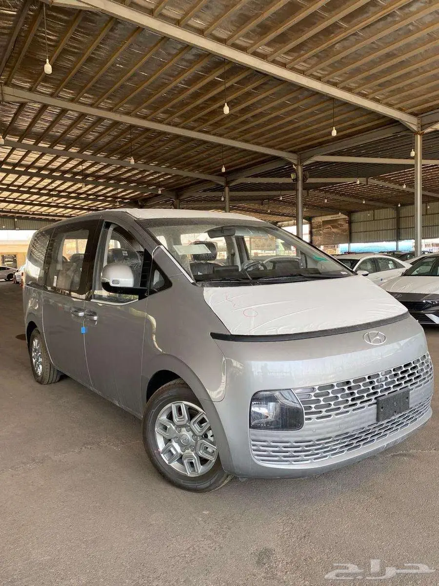 ستاريا - ديزل 9راكب -2025 3